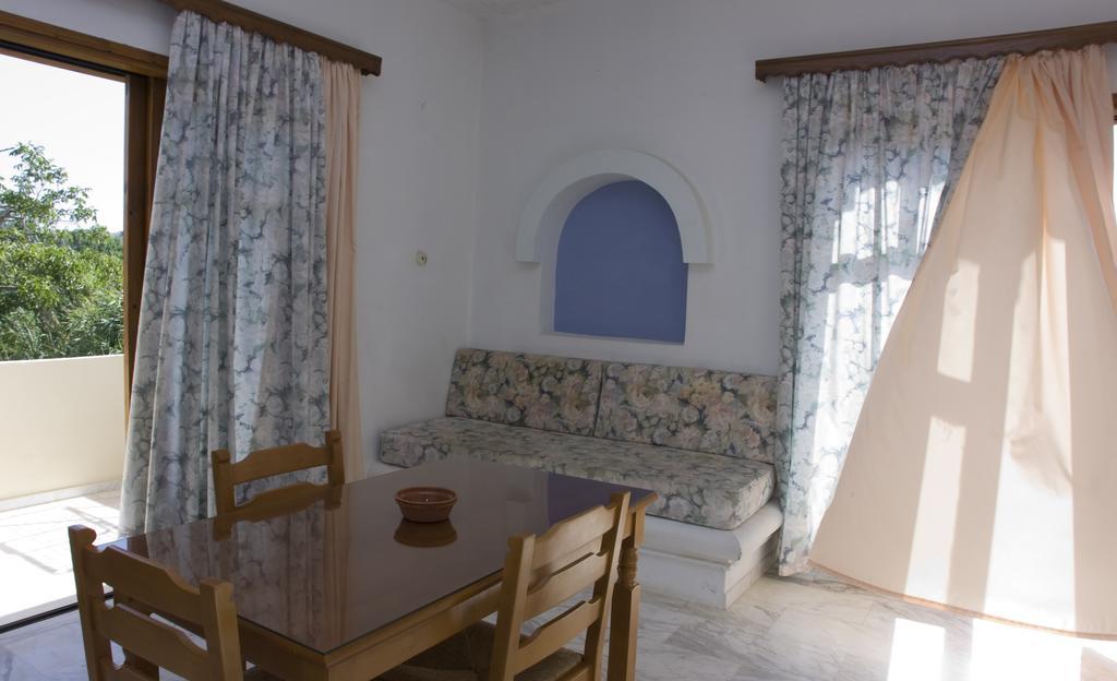 Olga Suites Maleme  Room photo